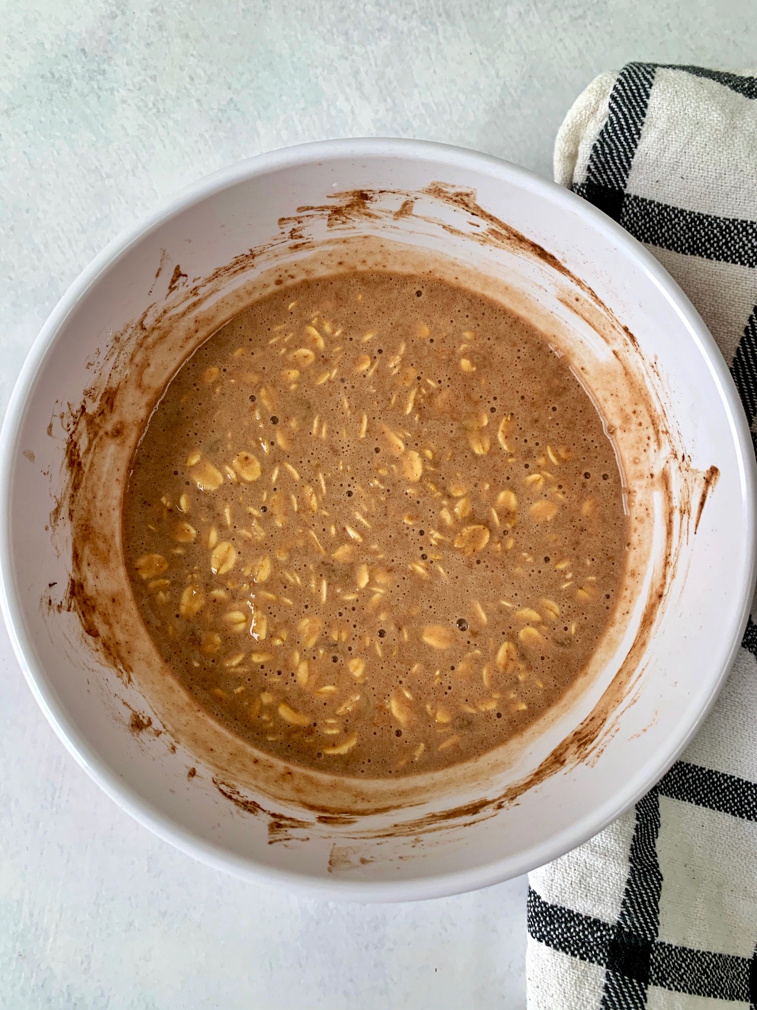 chocolate strawberry oat mixture