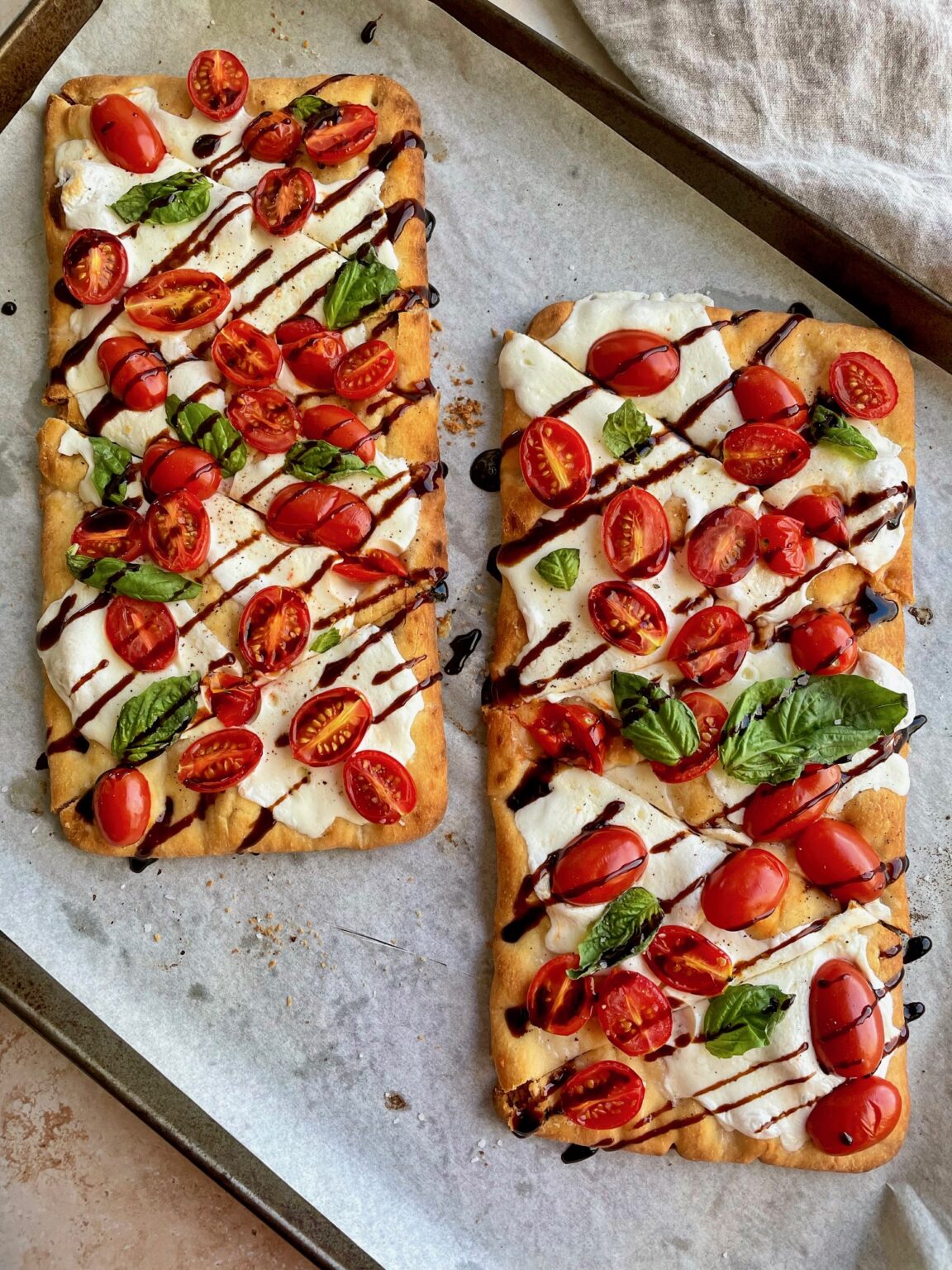 Caprese Flatbread thechowdown