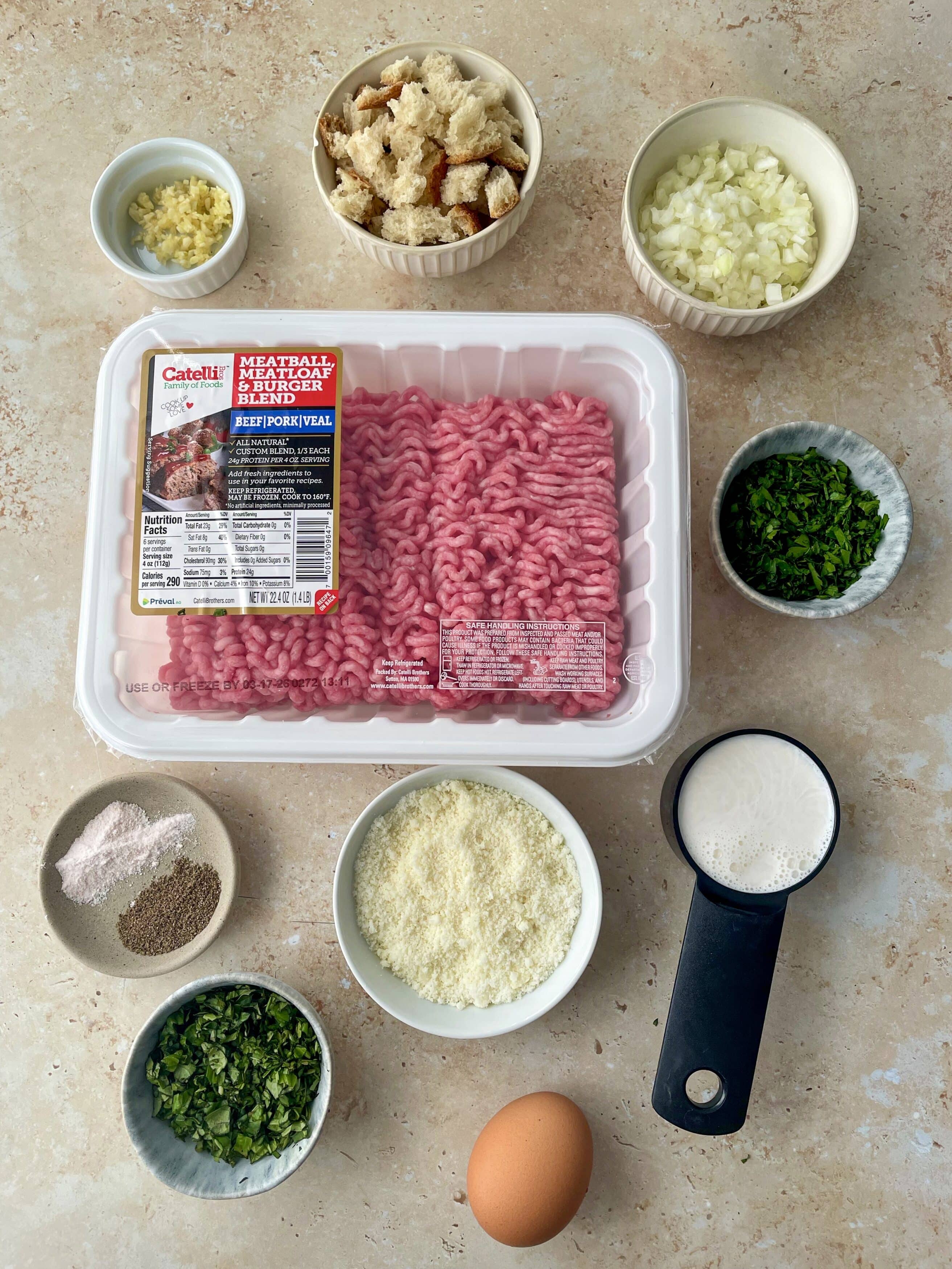 The ingredients needed to make this meatball recipe.
